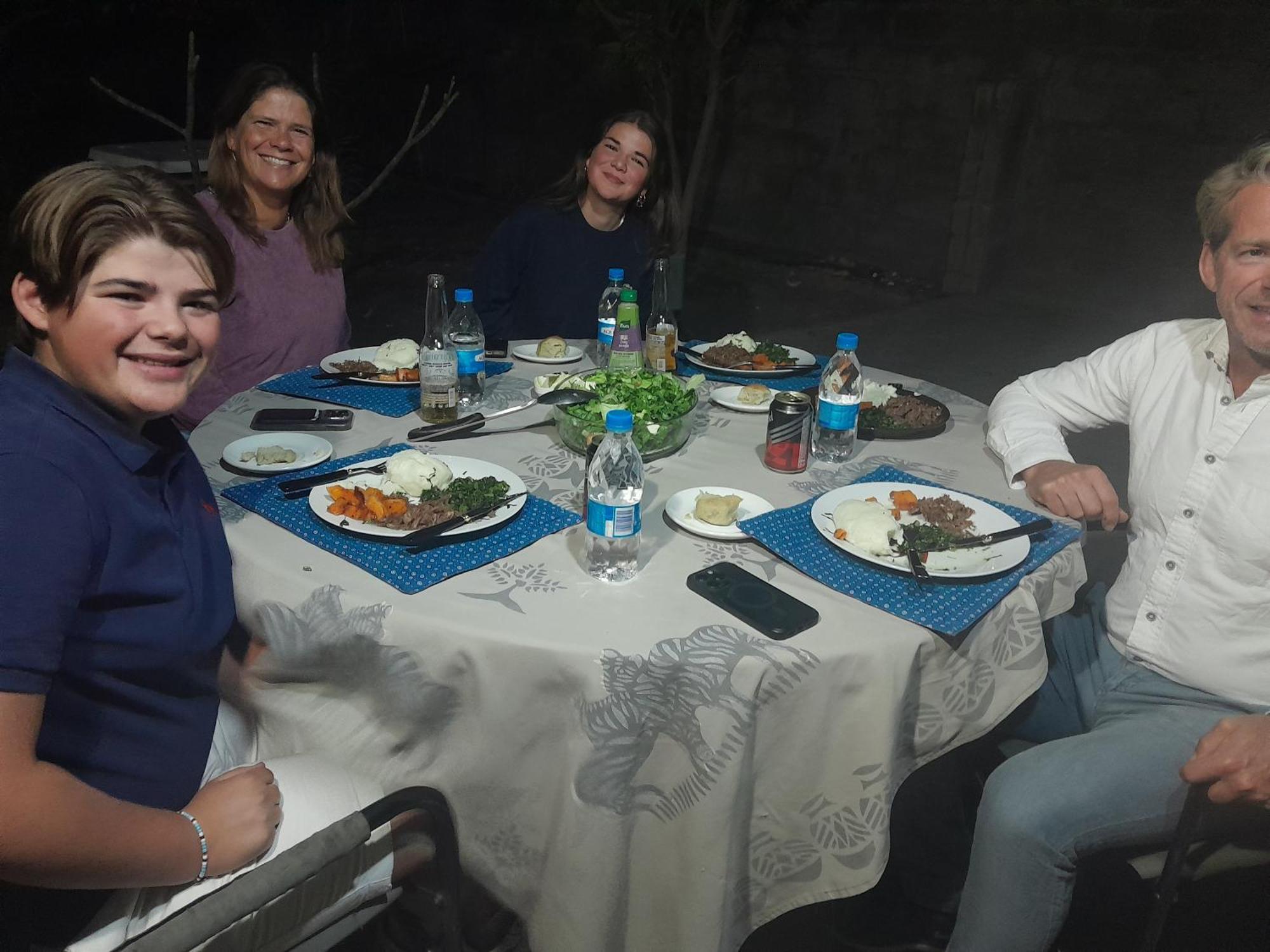 Golentle Home Stay Maun Zewnętrze zdjęcie